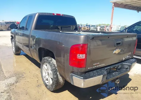 2008 Chevrolet Silverado 1500 Lt1 z USA, uszkodzony, nr VIN 1GCEC19JX8Z281567